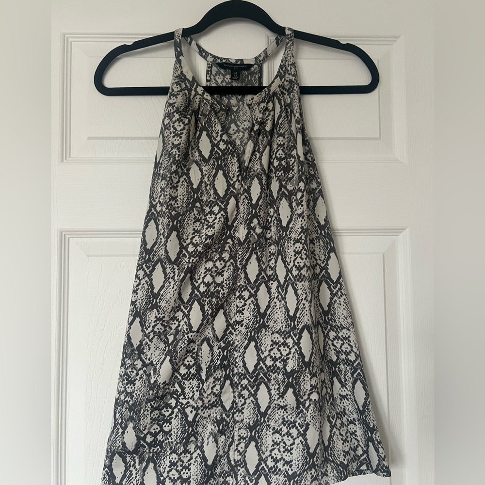 Banana Republic sleeveless blouse size M